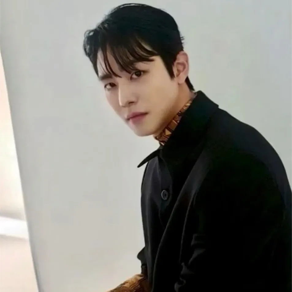 Recent activity shot of Ahn Hyoseop