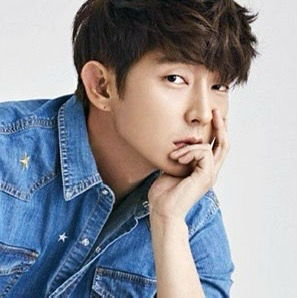 Behind-the-scenes cut of Lee Joongi