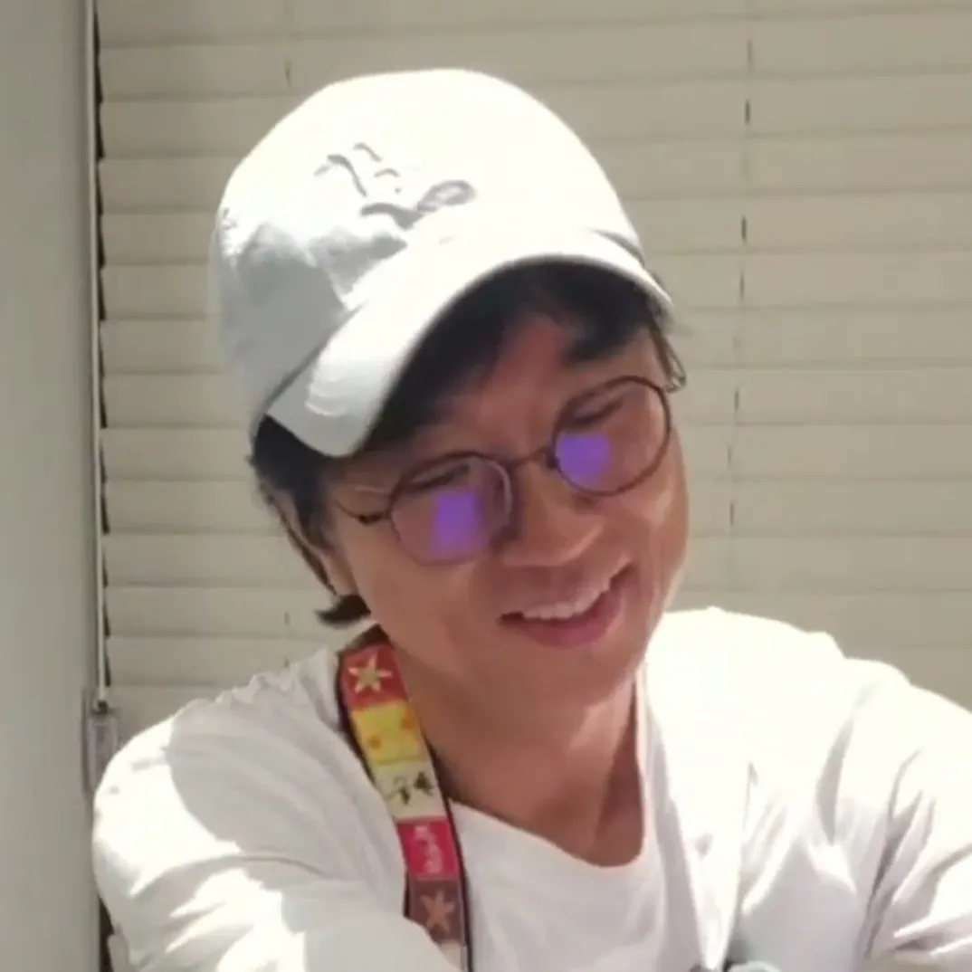 Recent activity shot of Bak Changgeun