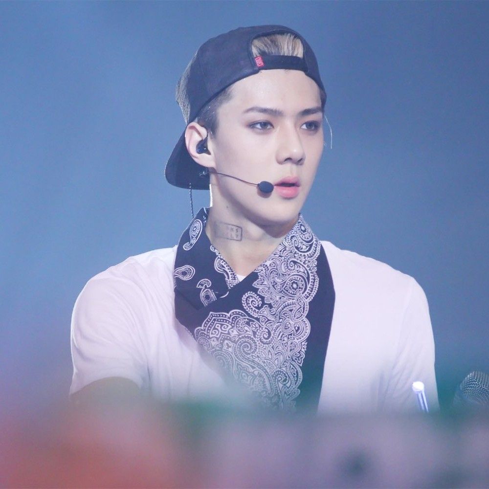 粉絲拍下的都暻秀 (D.O.)瞬間