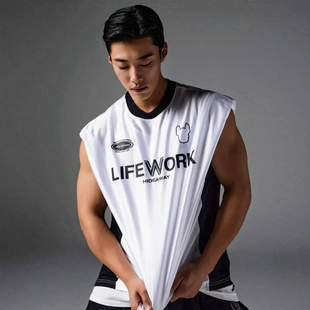 Behind-the-scenes cut of Woo Dohwan