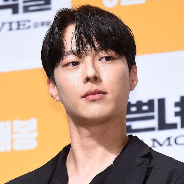 장기용의 최신 사진