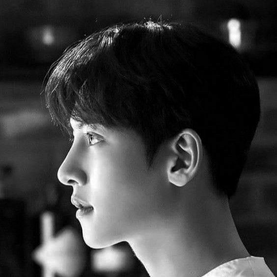 Behind-the-scenes cut of Ji Changwook