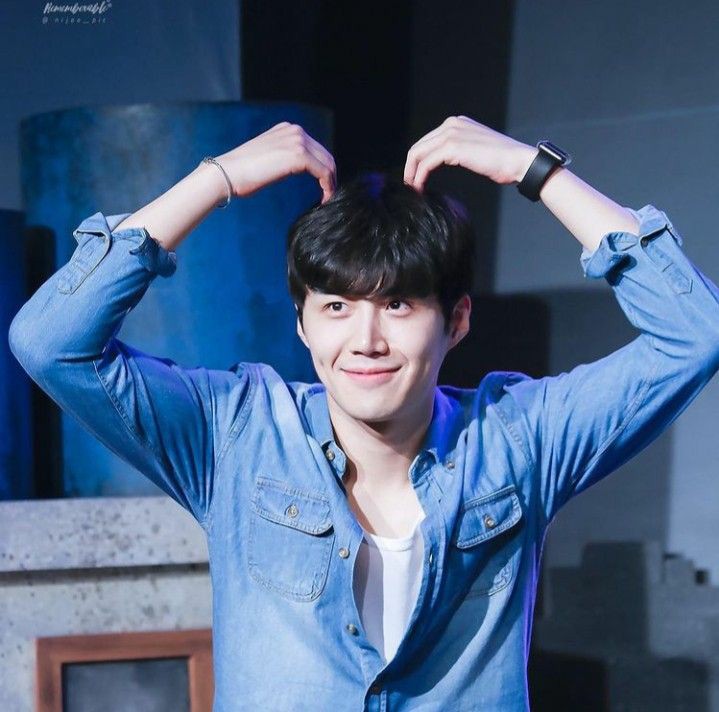 キム・ソンホの最近の活動ショット