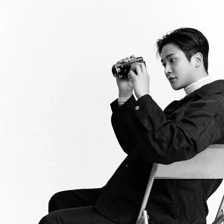 Foto kegiatan terbaru dari Rowoon