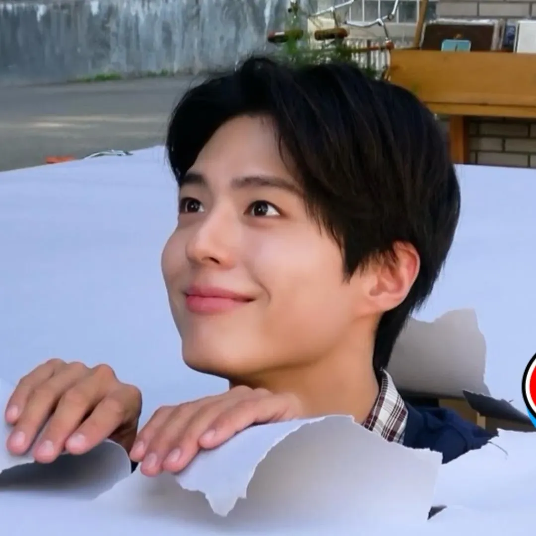 Latest photo of Park Bogum