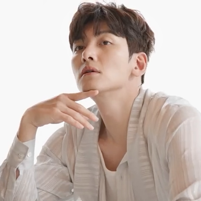 Behind-the-scenes cut of Ji Changwook