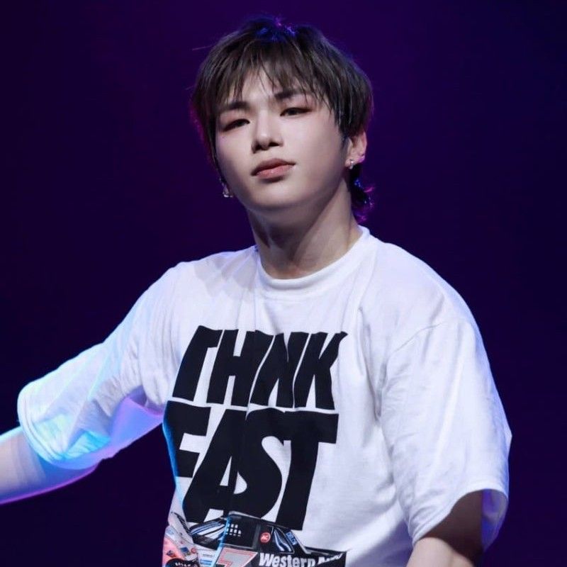 Behind-the-scenes cut of Secret Garden