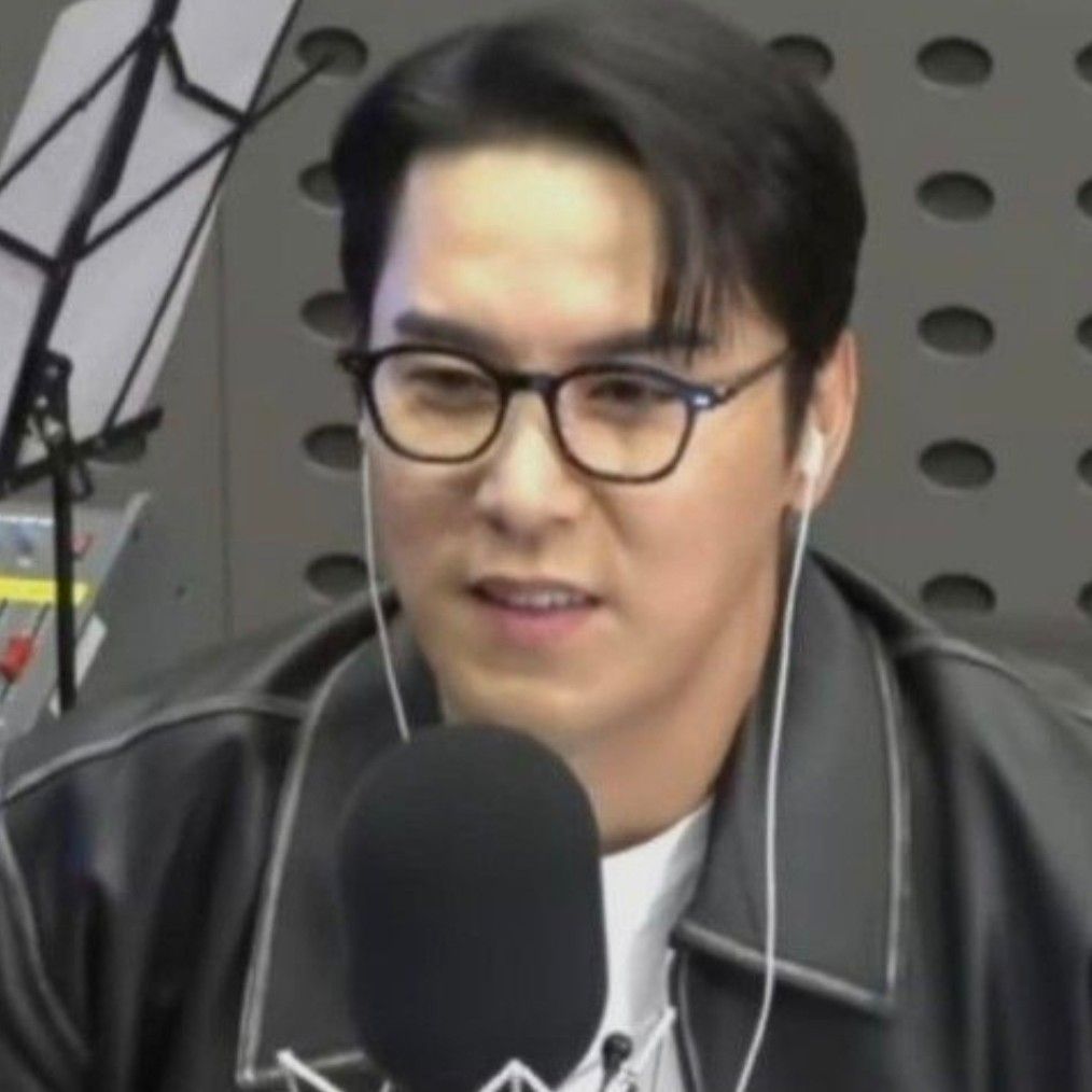 チャン・ミンホの最近の活動ショット