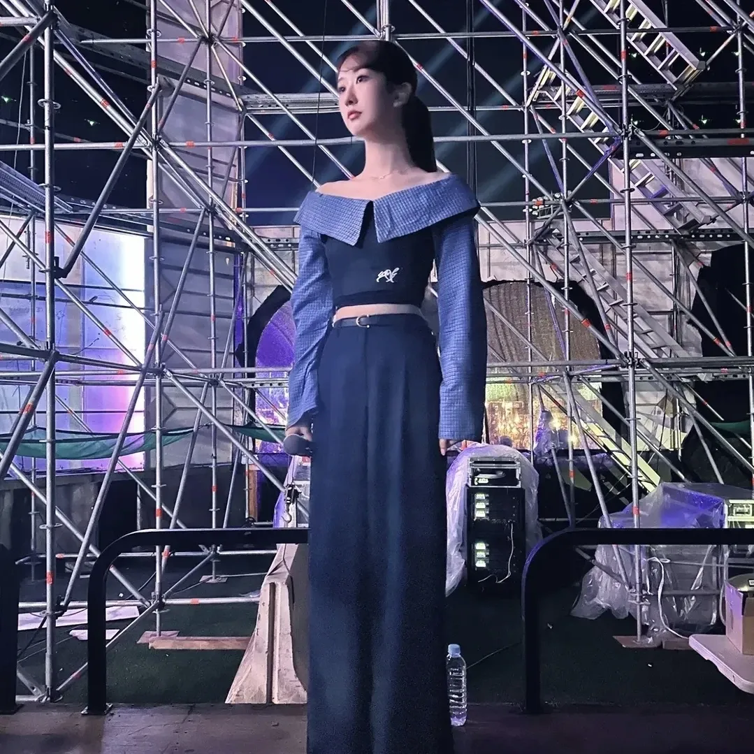 A moment captured by a fan of Jeon Yujin