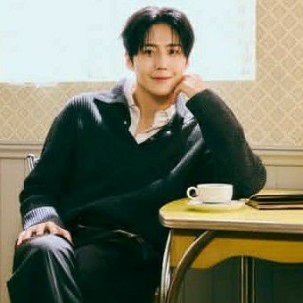 金宣虎的近期活动照