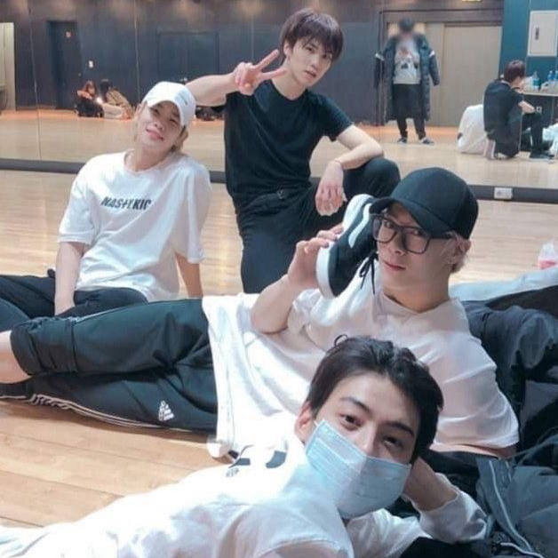 A moment captured by a fan of Cha Eunwoo