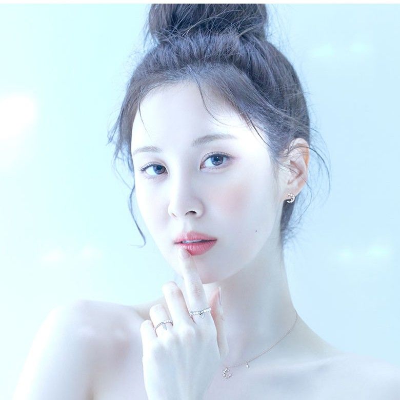 Behind-the-scenes cut of Seohyun