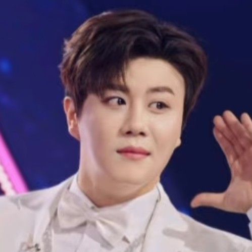 晋海成的最新照片