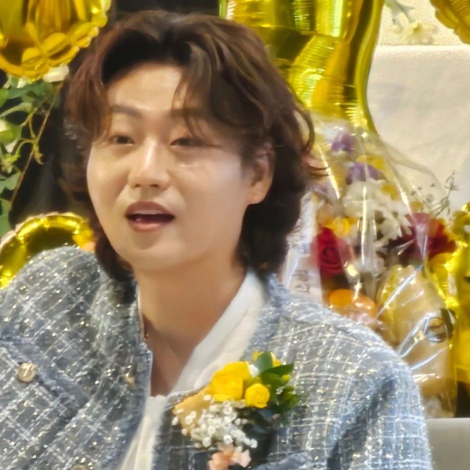 Cuplikan di balik layar dari Min Soohyun