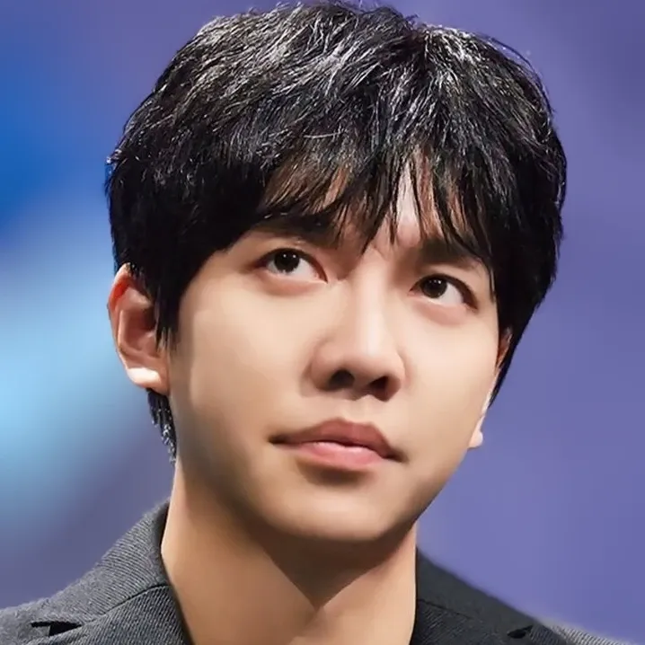 イ・スンギの最新写真