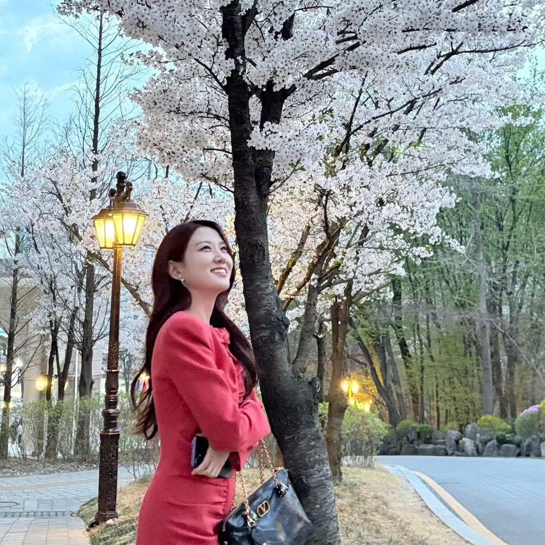 Behind-the-scenes cut of Park Eunbin