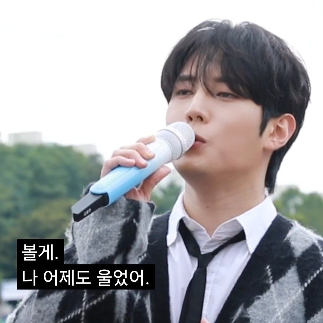 粉絲拍下的金俊賢瞬間