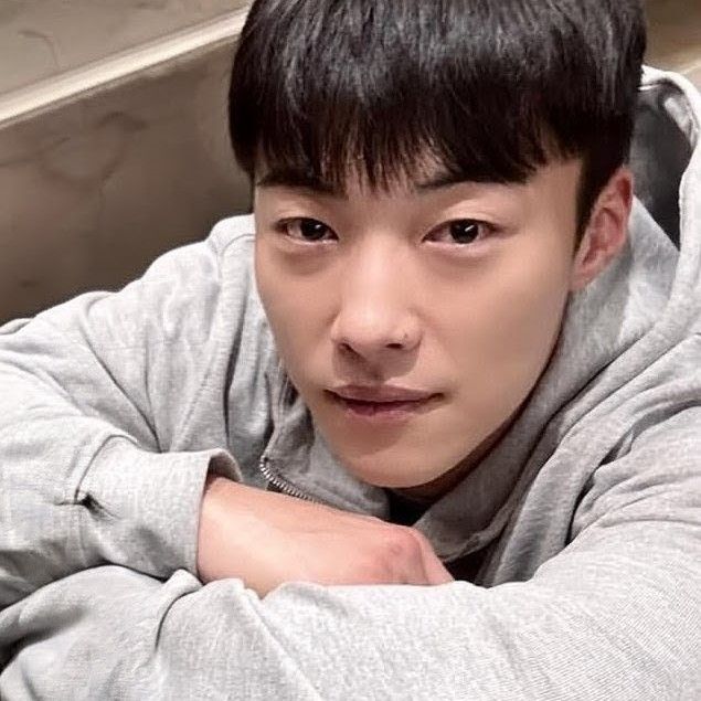 Behind-the-scenes cut of Woo Dohwan