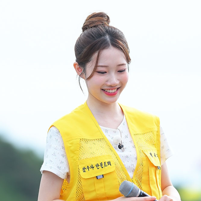 Recent activity shot of Jung Seojoo