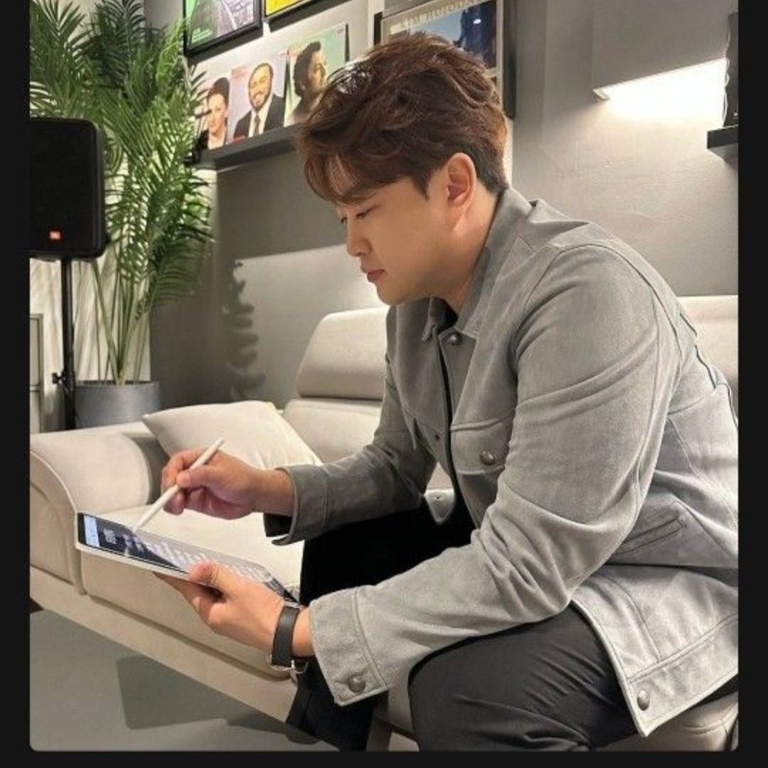 金浩中的最新照片