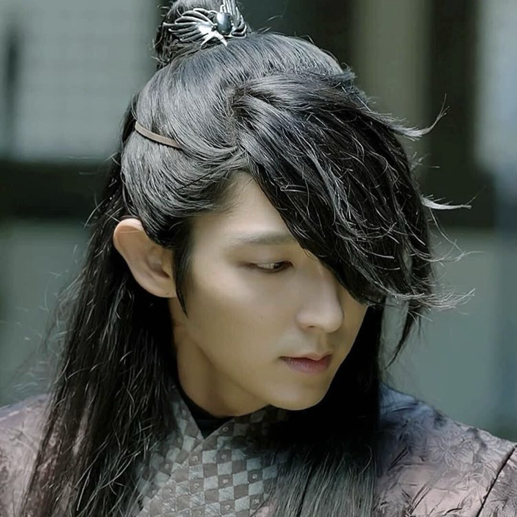 Behind-the-scenes cut of Lee Joongi