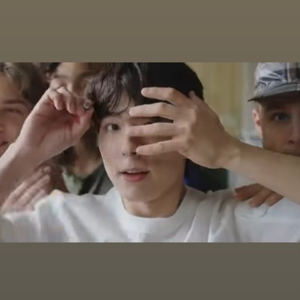 パク・ボゴムの最近の活動ショット