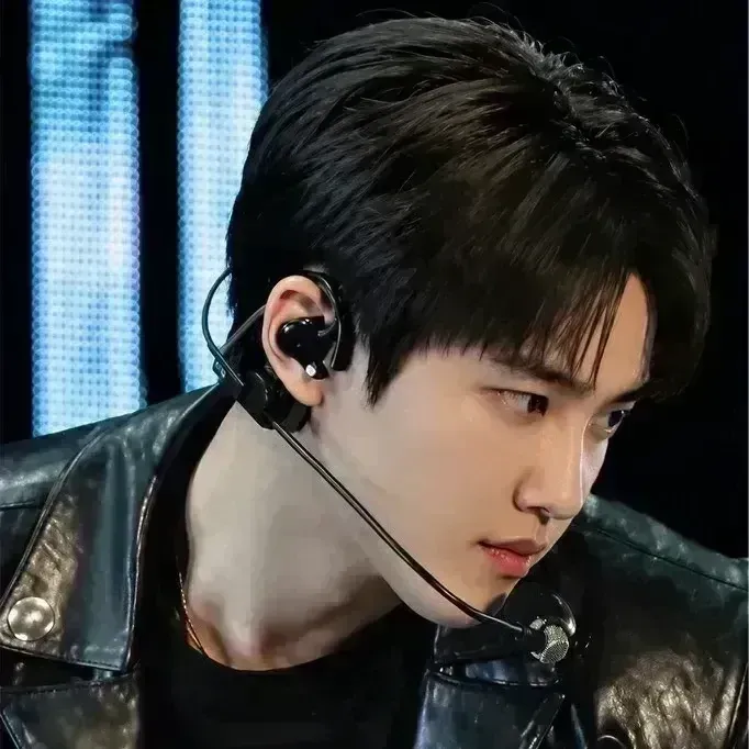 Foto kegiatan terbaru dari Doh Kyungsoo (D.O.)