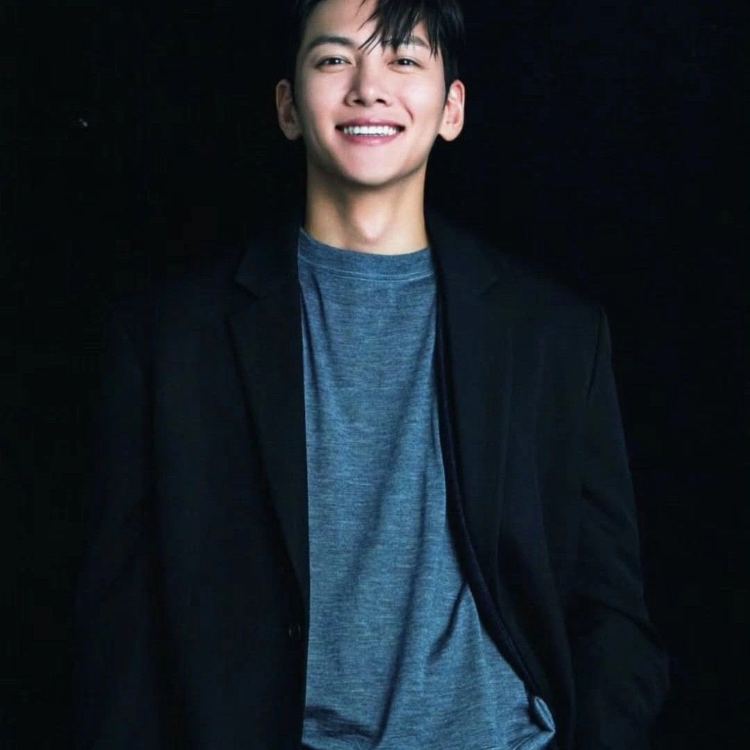 지창욱의 비하인드 컷