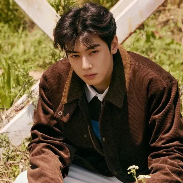 A moment captured by a fan of Cha Eunwoo