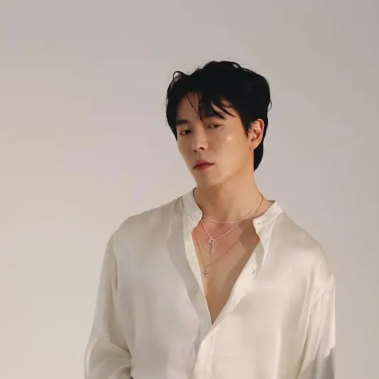 Foto terbaru dari Kim Jaewook