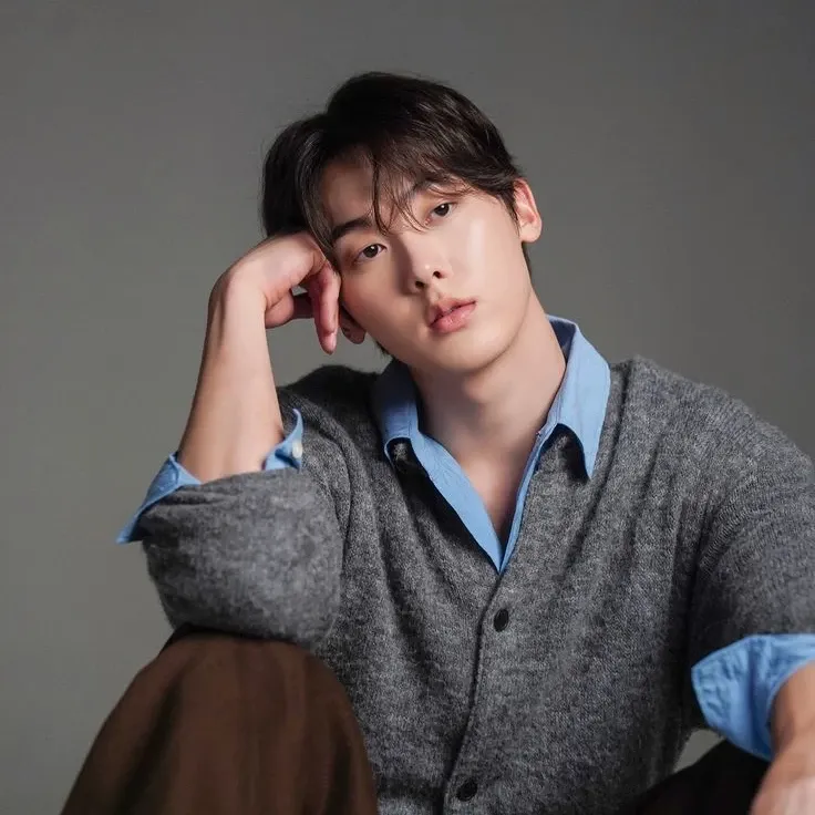 チャ・ウヌのビハインドカット