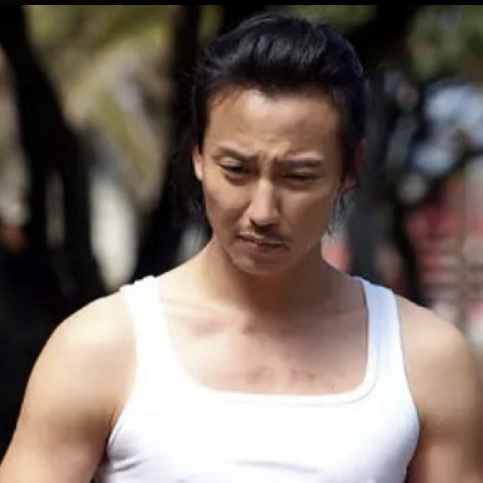 Behind-the-scenes cut of Kim Namgil