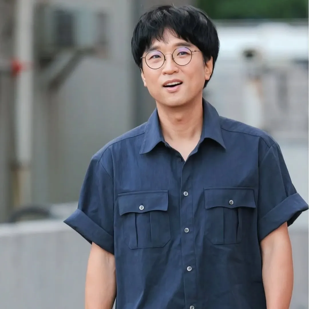 Behind-the-scenes cut of Bak Changgeun