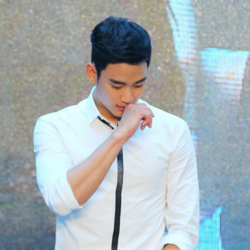 A moment captured by a fan of Kim Soohyun