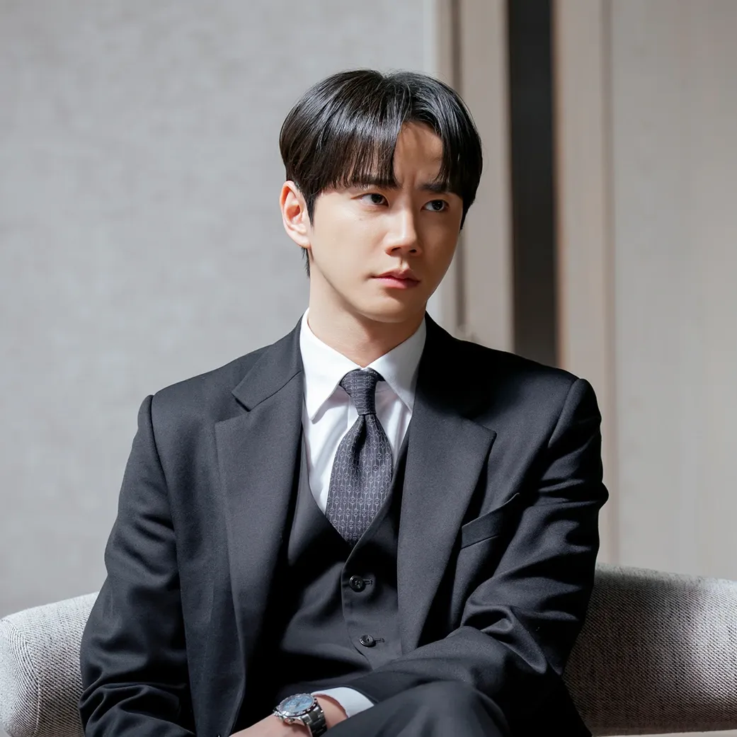 Latest photo of Lee Junyoung