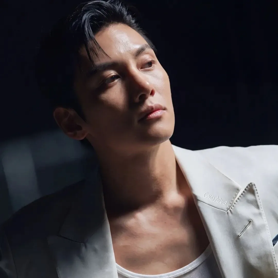 A moment captured by a fan of Ji Changwook
