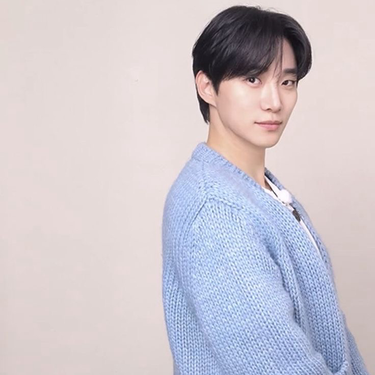 イ・ジュノの最新写真