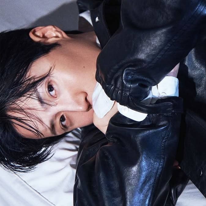 粉丝拍下的金宣虎瞬间