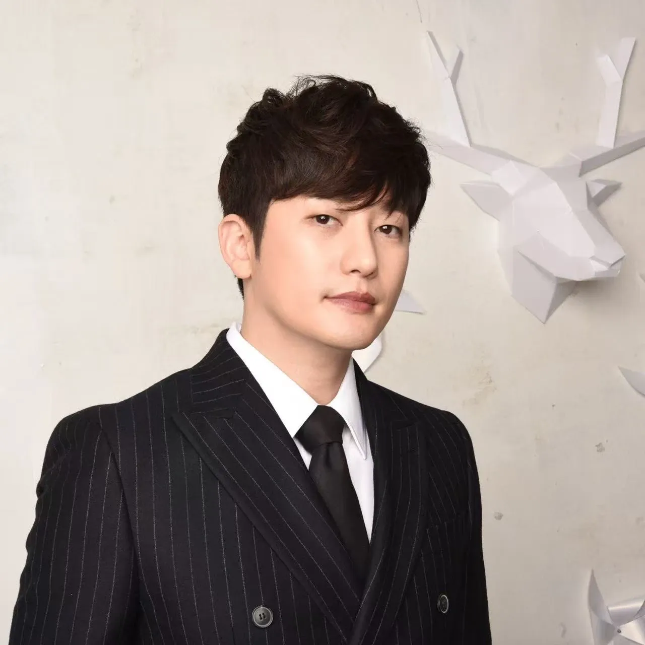 A moment captured by a fan of Park Sihoo