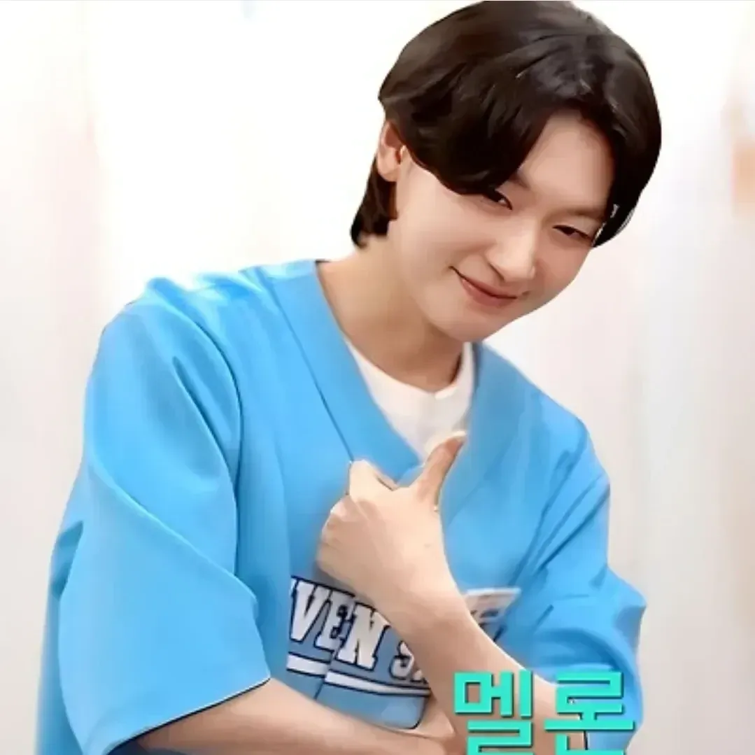 Behind-the-scenes cut of Kim Yongbin