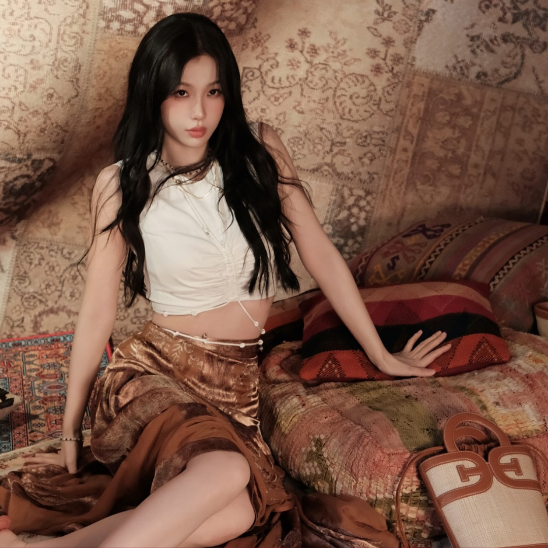 Behind-the-scenes cut of Esther Yu