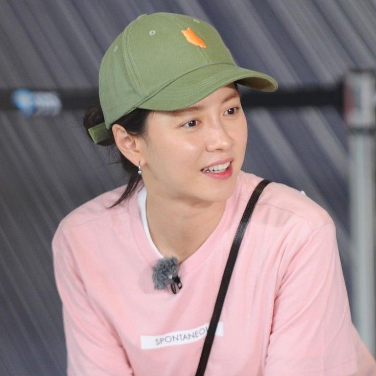 Cuplikan di balik layar dari Song Jihyo