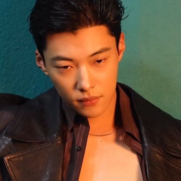 Behind-the-scenes cut of Woo Dohwan