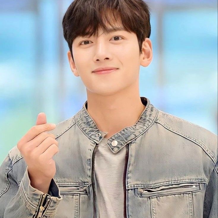 A moment captured by a fan of Ji Changwook