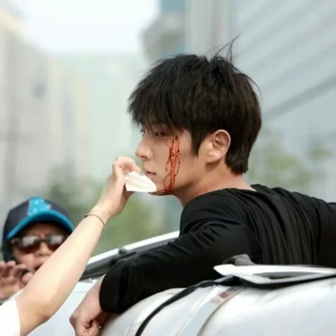 이준기 최근 활동샷