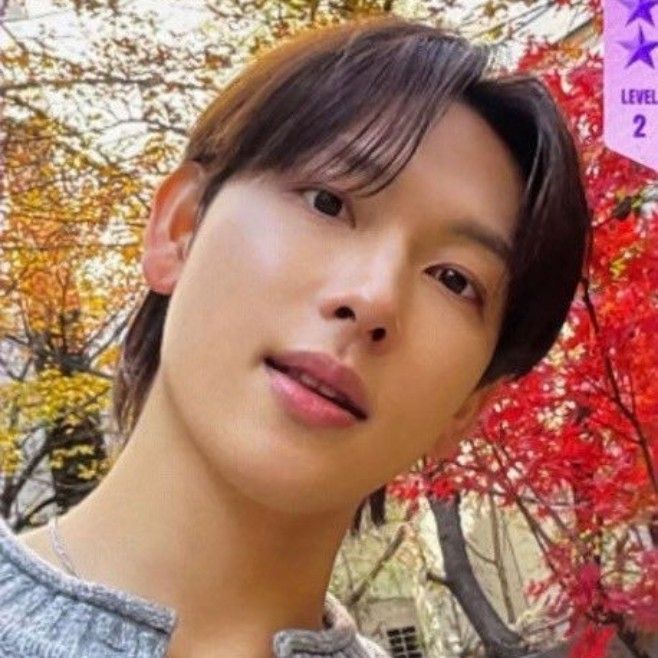 Latest photo of Yim Siwan