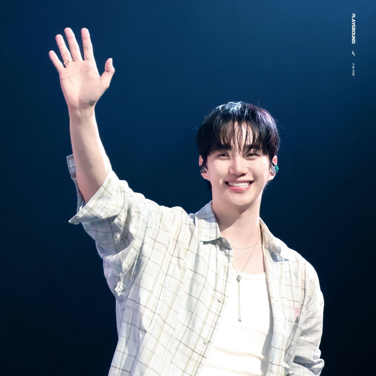 イ・ジュノのビハインドカット