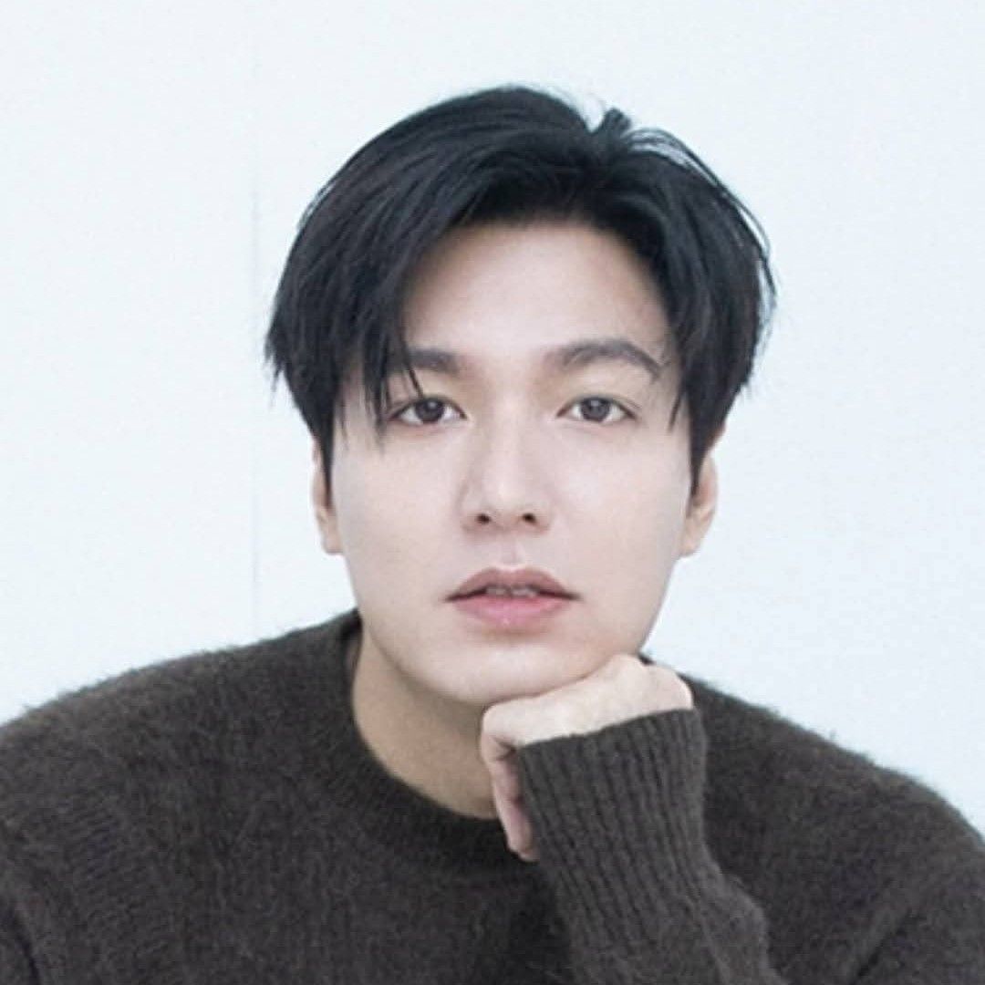 粉絲拍下的李敏鎬瞬間