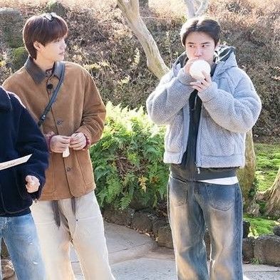 都暻秀 (D.O.)的近期活动照